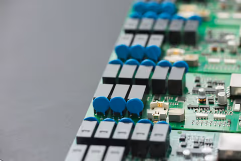Serial Device Servers: Information on Components and Communication Methods